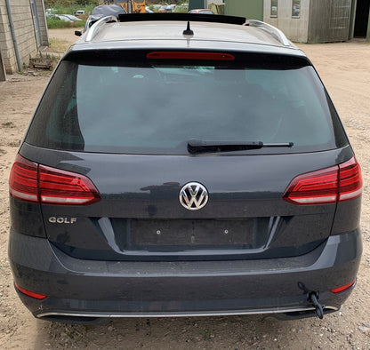 VW Golf 7 AU Pluk-Selv-Bil Med OEM Nr. Ophugger Fra VW Ophugger