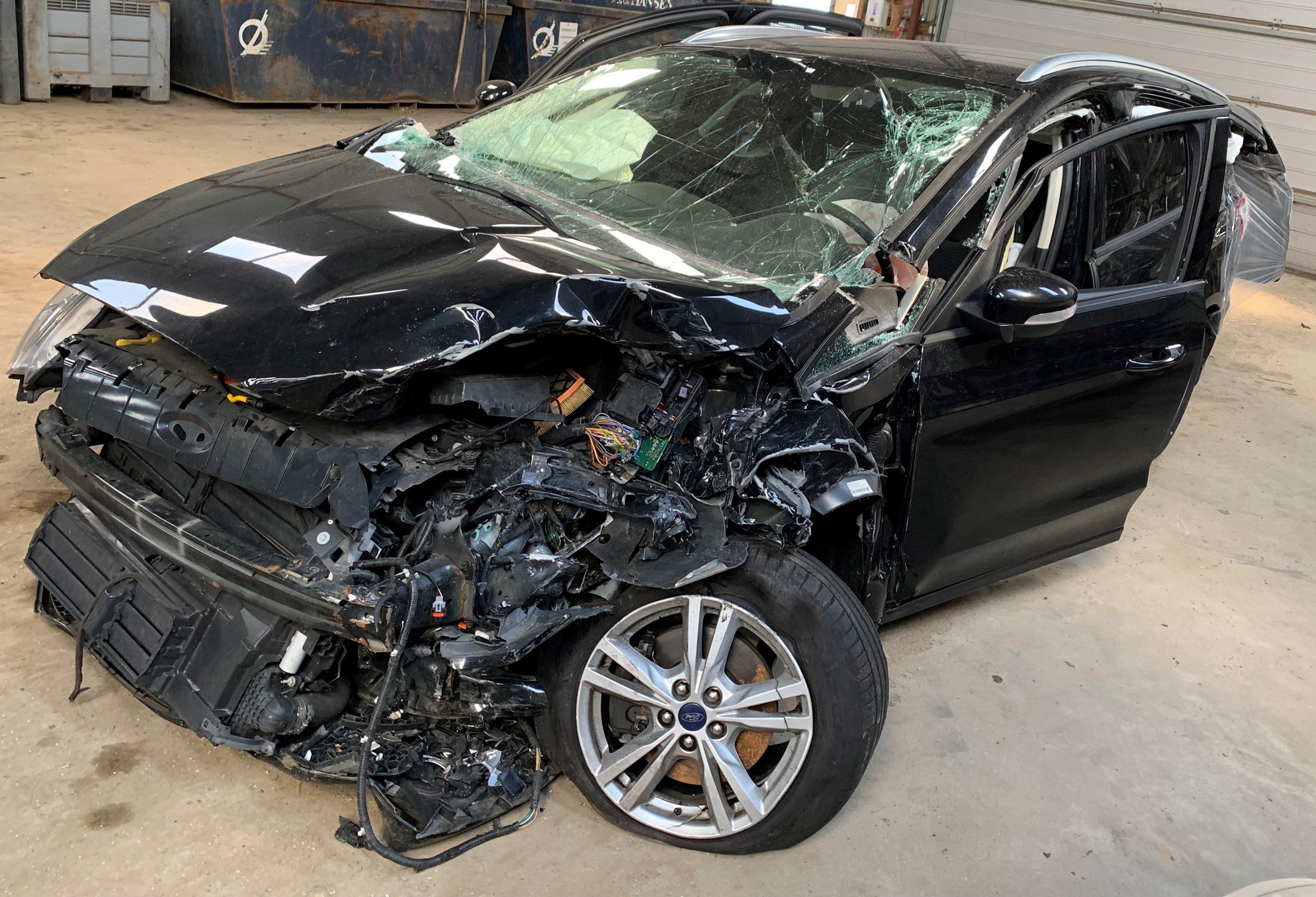 Ford S-Max 2 Pluk-Selv-Bil Med OEM Nr. Ophugger Fra Ford Ophugger