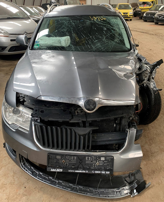 Skoda Superb Pluk-Selv-Bil Med OEM Nr. TMBJE73T9B9039964 Fra Skoda Ophugger