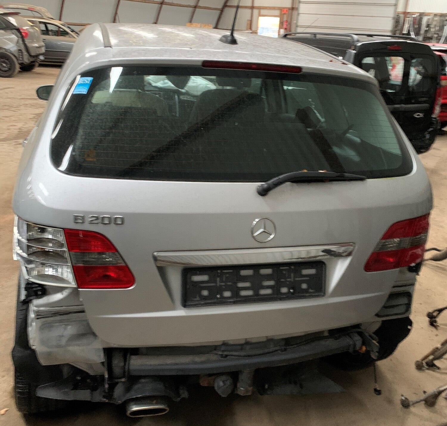 Mercedes B W245 Pluk-Selv-Bil Med OEM Nr. Ophugger Fra Mercedes Ophugger