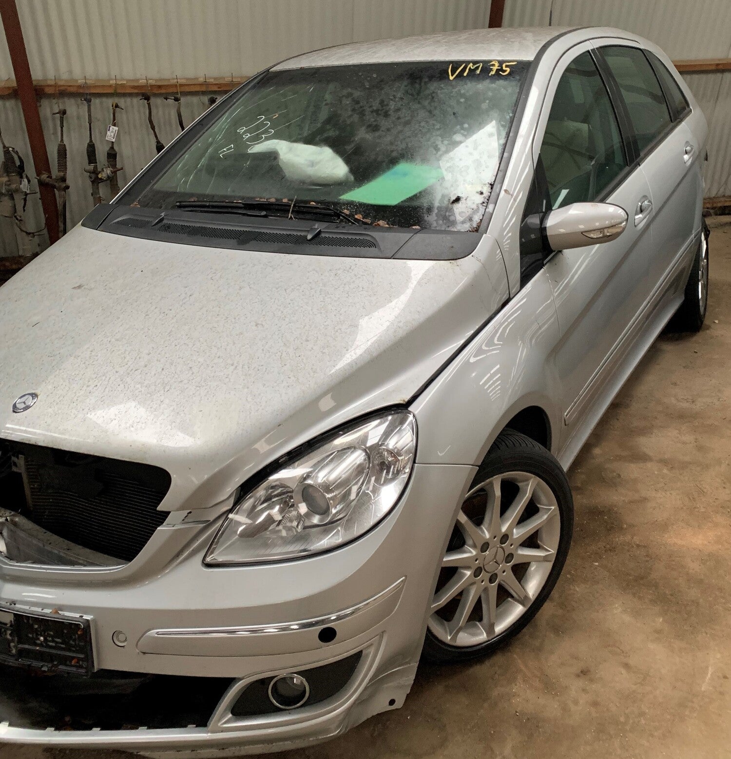 Mercedes B W245 Pluk-Selv-Bil Med OEM Nr. Ophugger Fra Mercedes Ophugger