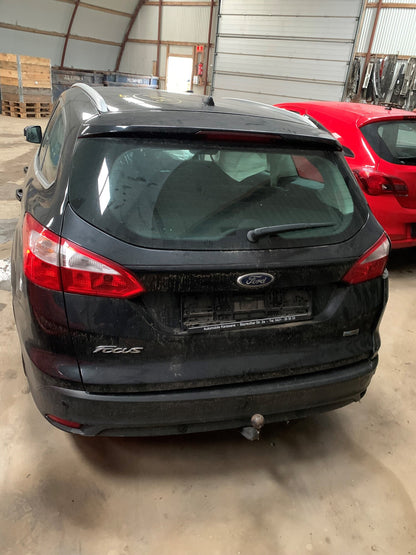 Ford Focus Pluk-Selv-Bil Med OEM Nr. Ophugger Fra Ford Ophugger