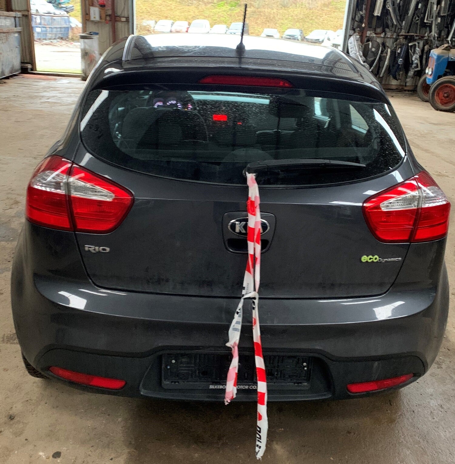 Kia Rio Ub Pluk-Selv-Bil Med OEM Nr. Ophugger Fra Kia Ophugger