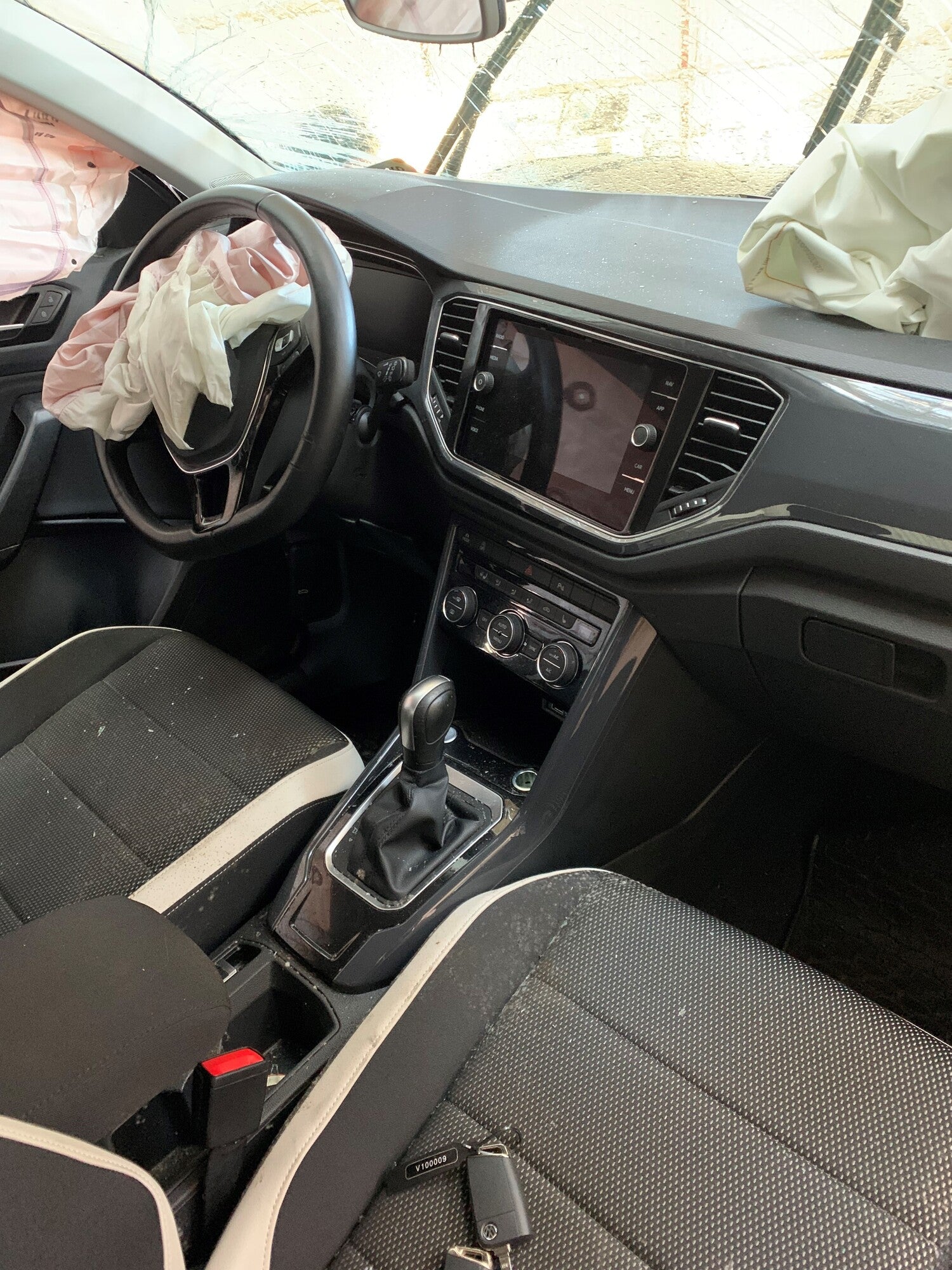 VW T-Roc Pluk-Selv-Bil Med OEM Nr. Ophugger Fra VW Ophugger