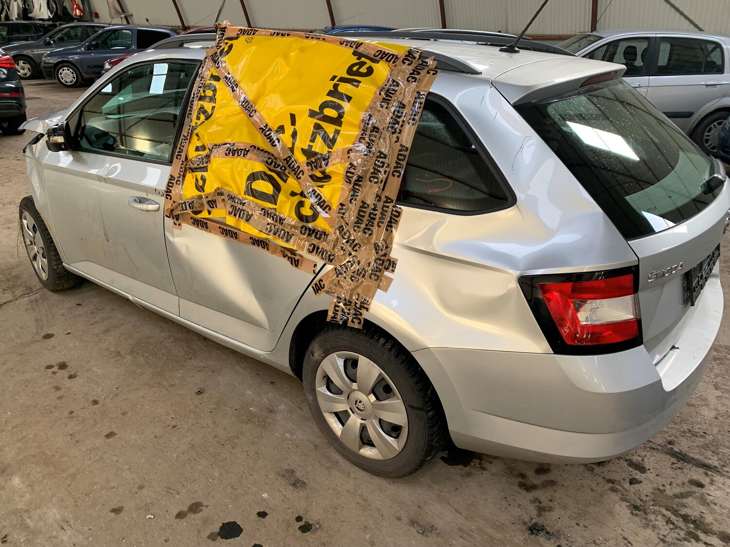 Skoda Fabia Pluk-Selv-Bil Med OEM Nr. TMBJJ6NJ5GZ051330 Fra Skoda Ophugger