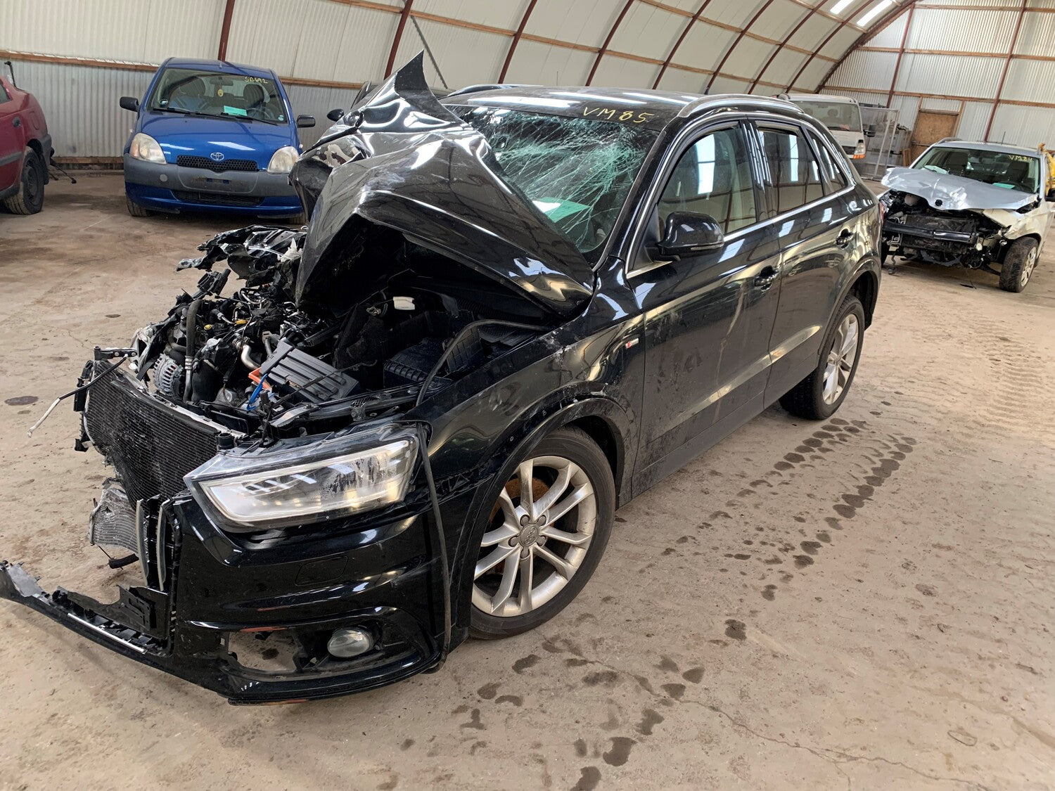 Audi Q3 Pluk-Selv-Bil Med OEM Nr. WAUZZZ8U1ER148117 Fra Audi Ophugger