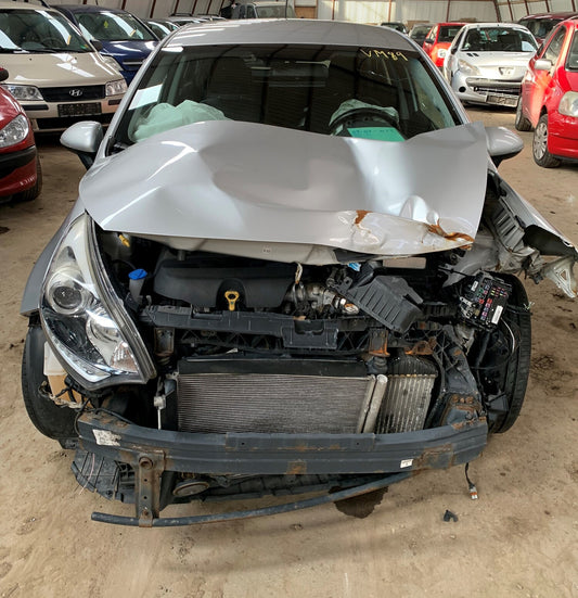 Kia Rio UB Pluk-Selv-Bil Med OEM Nr. Ophugger Fra Kia Ophugger