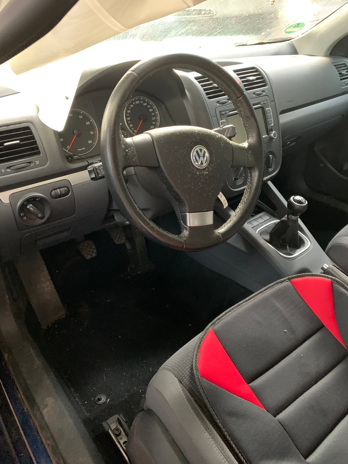 VW Golf 5 1K Pluk-Selv-Bil Med OEM Nr. Ophugger Fra VW Ophugger