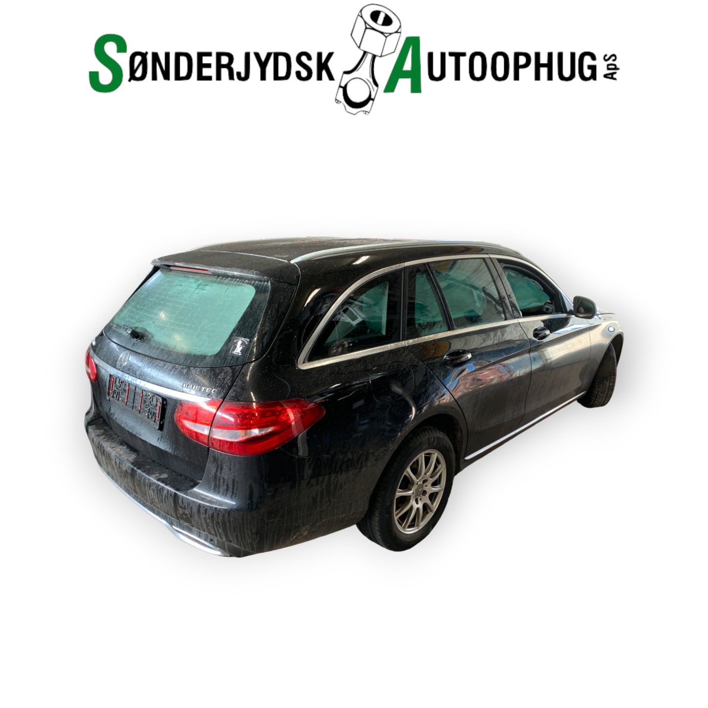 Mercedes-Benz Mercedes C W205 Pluk-Selv-Bil Med OEM Nr. Ophugger Fra Mercedes-Benz Ophugger