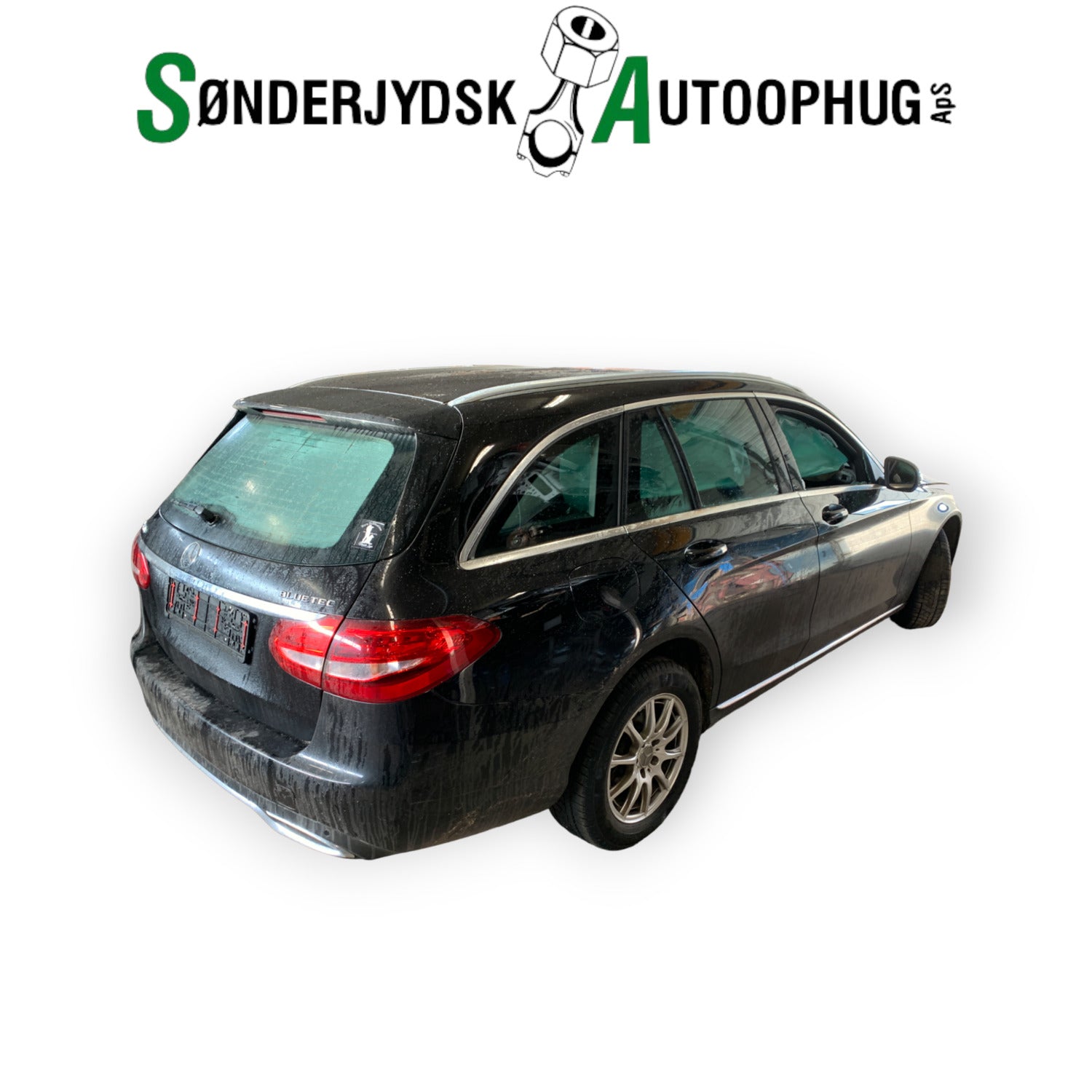 Mercedes-Benz Mercedes C W205 Pluk-Selv-Bil Med OEM Nr. Ophugger Fra Mercedes-Benz Ophugger