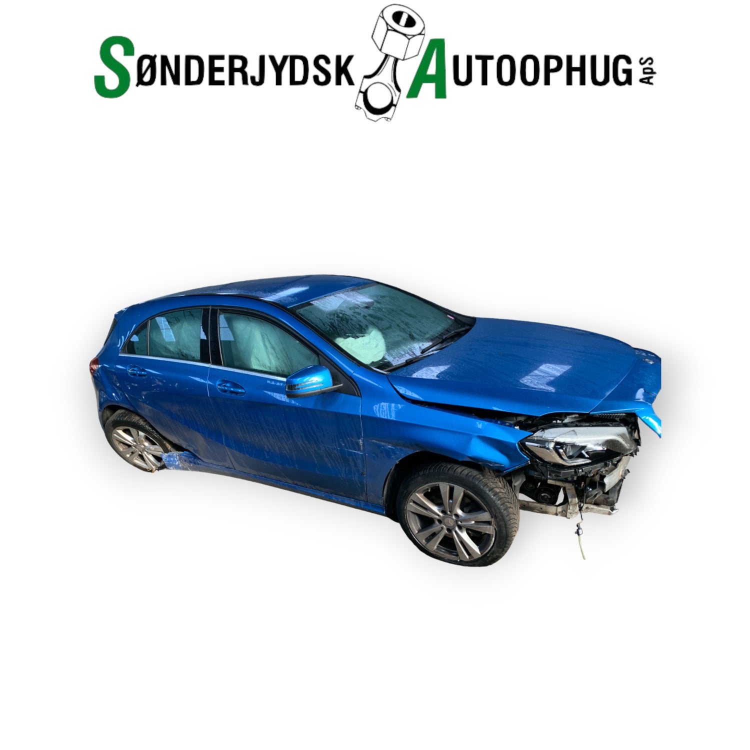 Mercedes-Benz A-W176 Pluk-Selv-Bil Med OEM Nr. Ophugger Fra Mercedes-Benz Ophugger