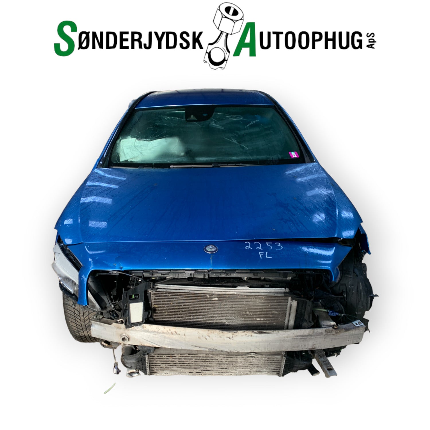 Mercedes-Benz Mercedes A W176 Pluk-Selv-Bil Med OEM Nr. Ophugger Fra Mercedes-Benz Ophugger