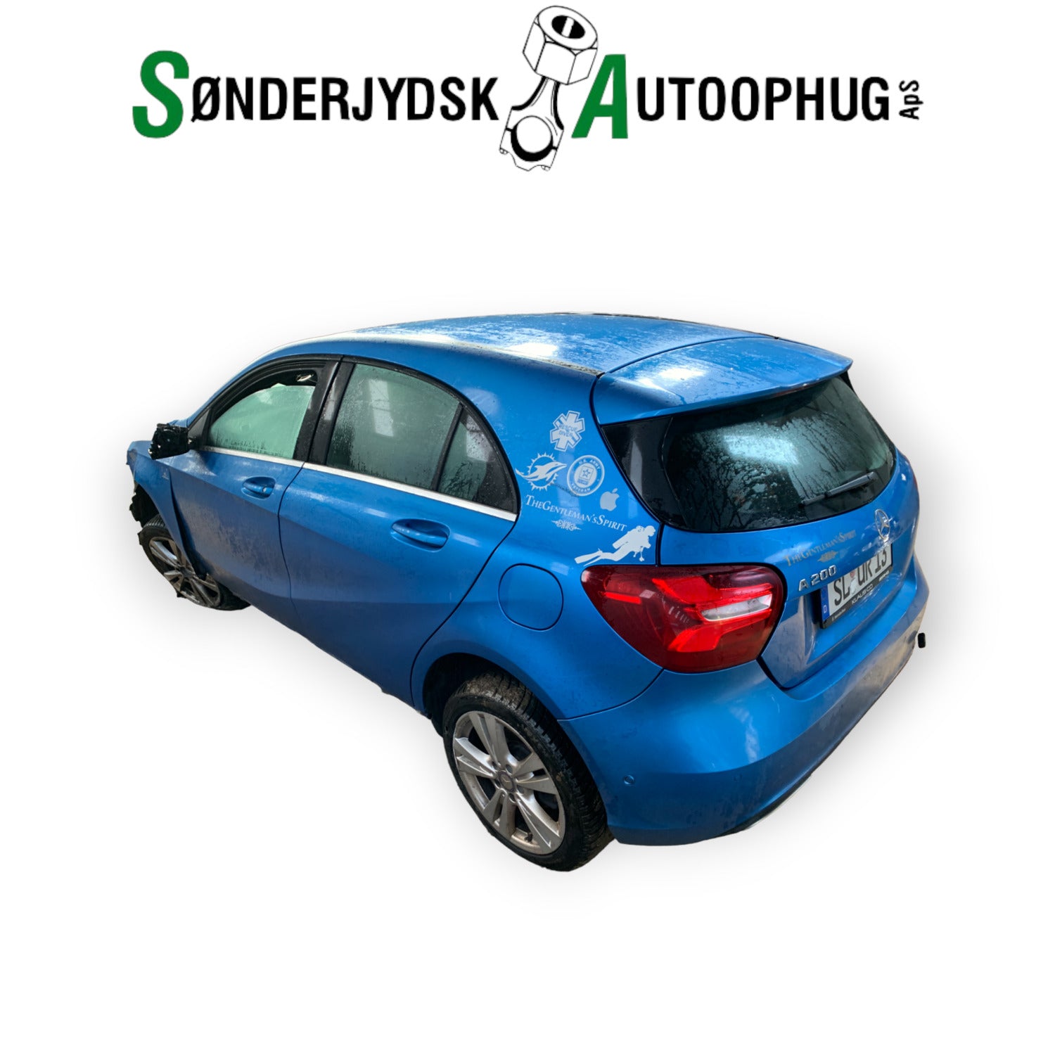 Mercedes-Benz A-W176 Pluk-Selv-Bil Med OEM Nr. Ophugger Fra Mercedes-Benz Ophugger
