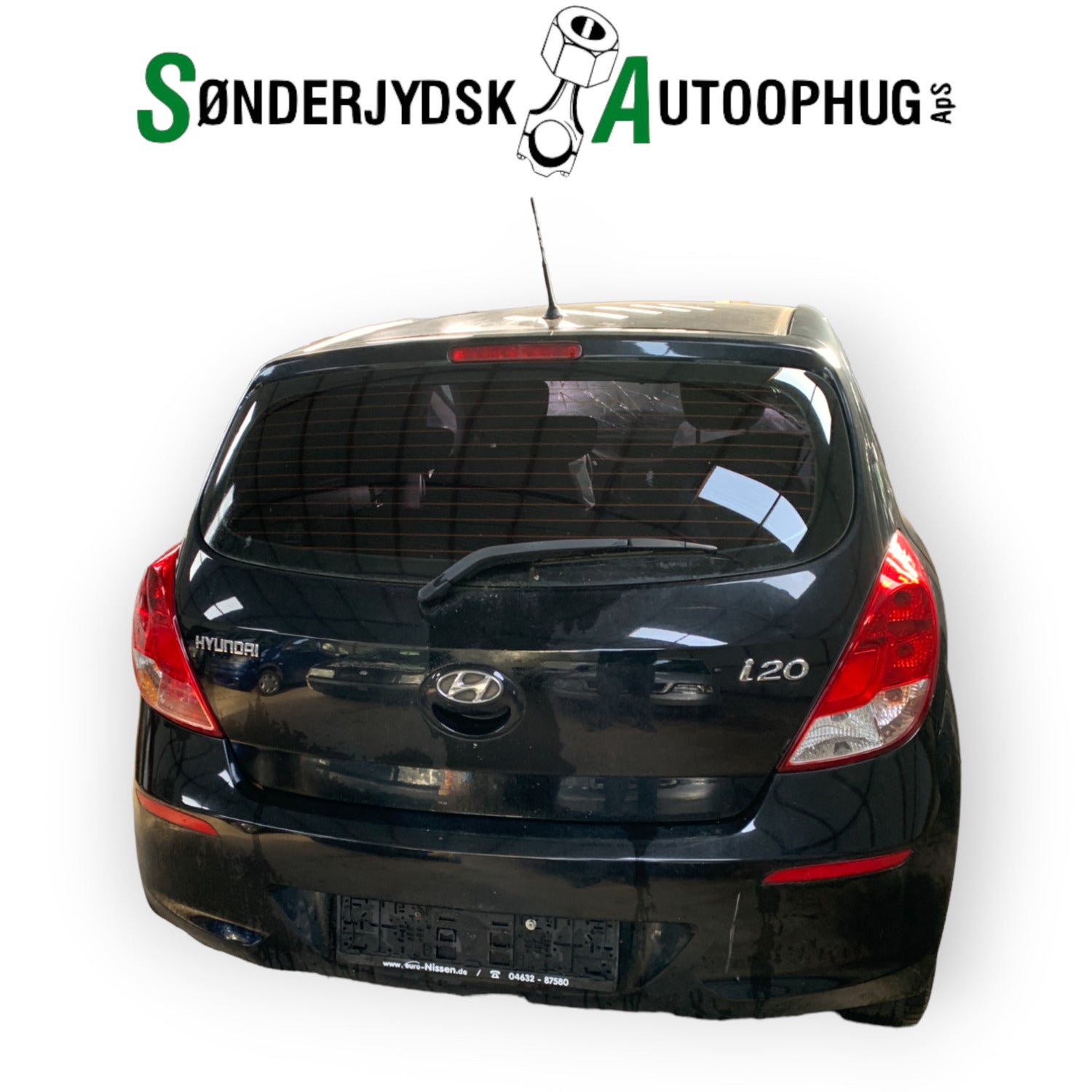 Hyundai I20 Nl Pluk-Selv-Bil Med OEM Nr. Ophugger Fra Hyundai Ophugger