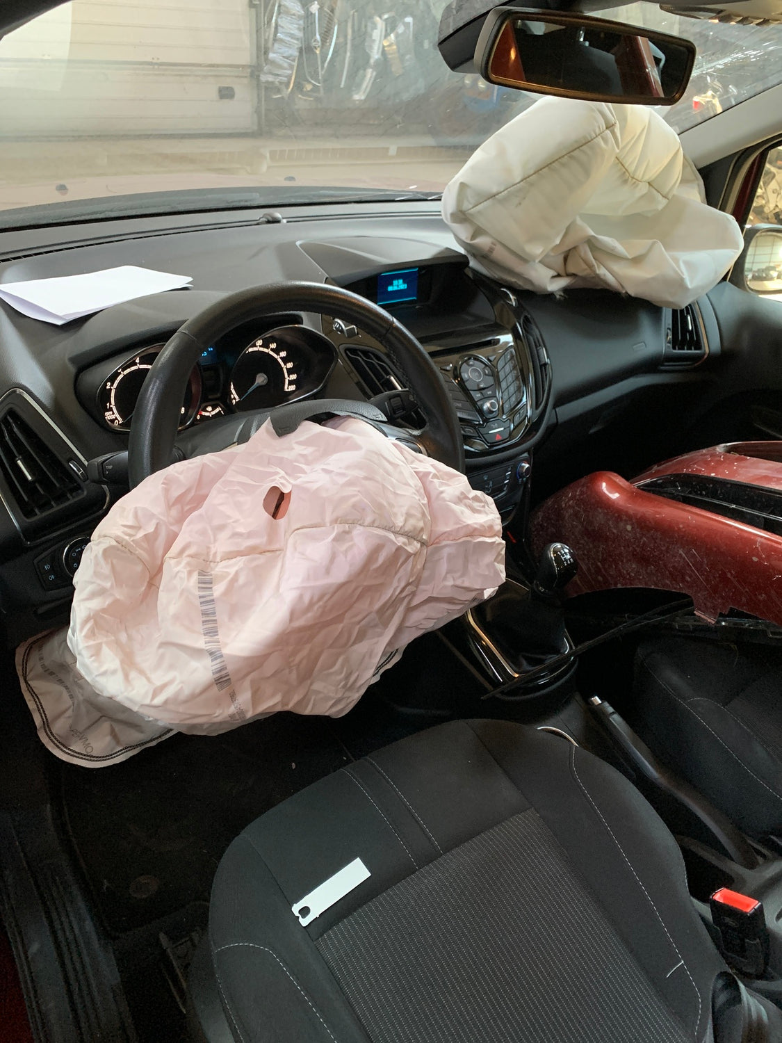 Ford B‑Max Pluk-Selv-Bil Med OEM Nr. Ophugger Fra Ford Ophugger