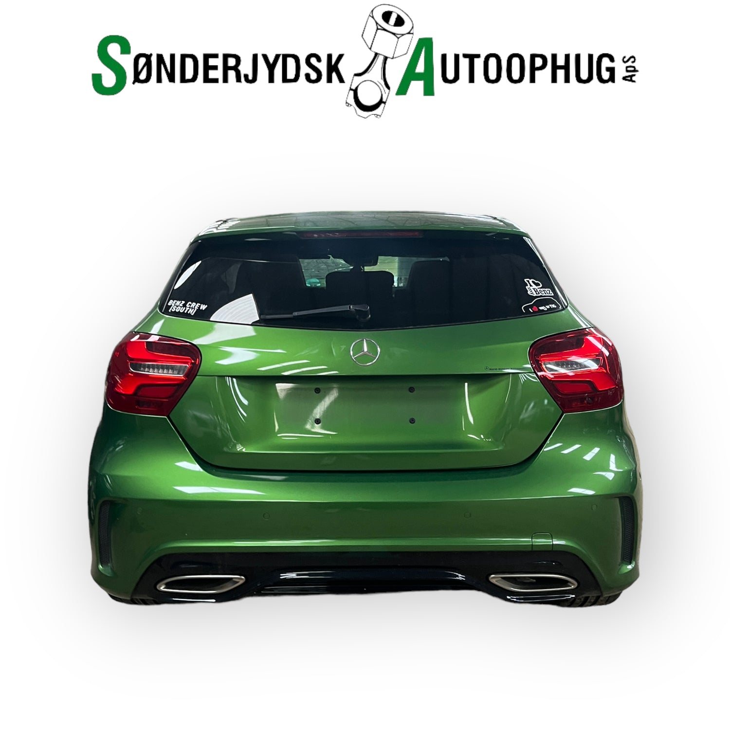 Mercedes-Benz Mercedes A W176 Pluk-Selv-Bil Med OEM Nr. Ophugger Fra Mercedes-Benz Ophugger