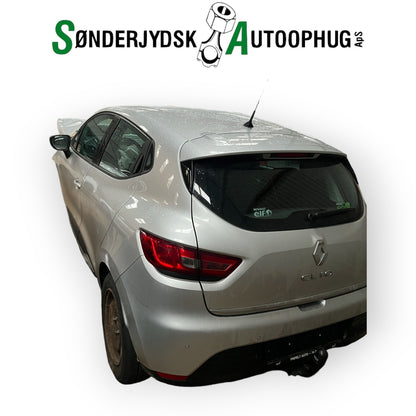 Renault Clio 4 Pluk-Selv-Bil Med OEM Nr. Ophugger Fra Renault Ophugger