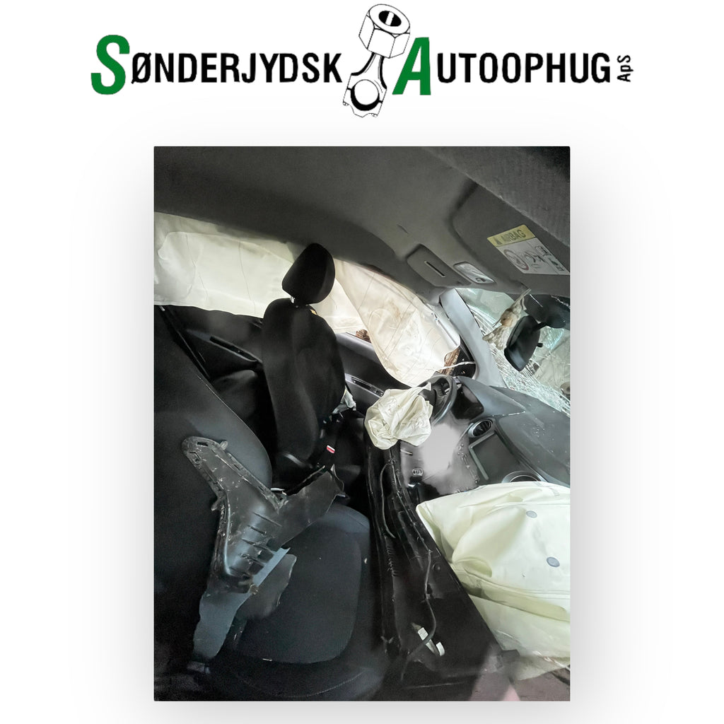 Hyundai I10 Pluk-Selv-Bil Med OEM Nr. Ophugger Fra Hyundai Ophugger