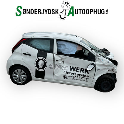Toyota Aygo Pluk-Selv-Bil Med OEM Nr. Ophugger Fra Toyota Ophugger