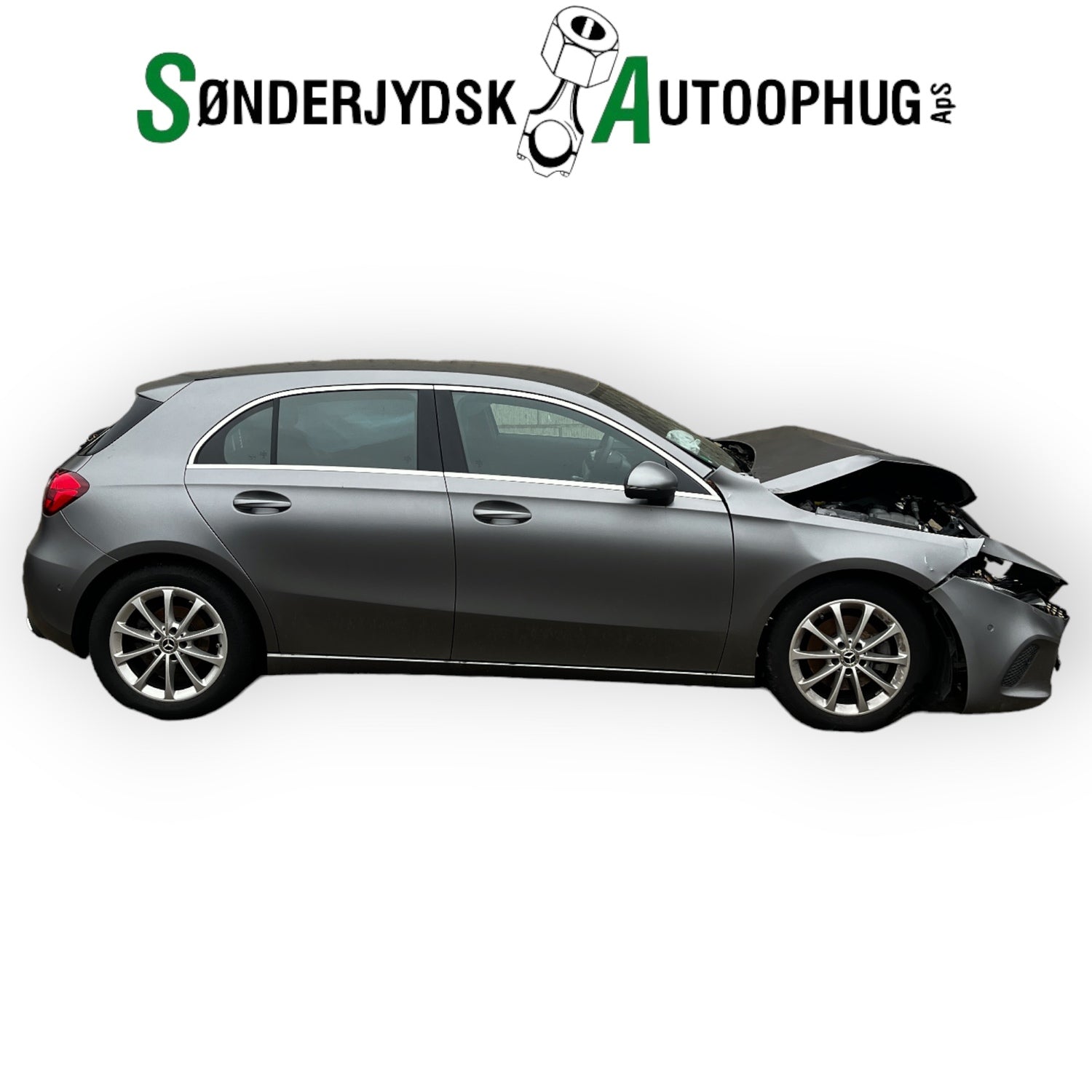 Mercedes-Benz Mercedes A W177 Pluk-Selv-Bil Med OEM Nr. Ophugger Fra Mercedes-Benz Ophugger