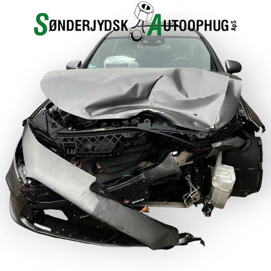 Mercedes-Benz A-W177 Pluk-Selv-Bil Med OEM Nr. Ophugger Fra Mercedes-Benz Ophugger