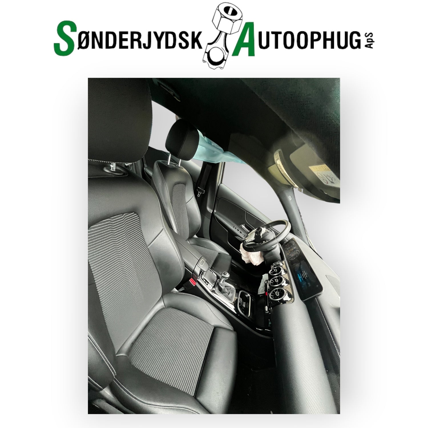 Mercedes-Benz A-W177 Pluk-Selv-Bil Med OEM Nr. Ophugger Fra Mercedes-Benz Ophugger