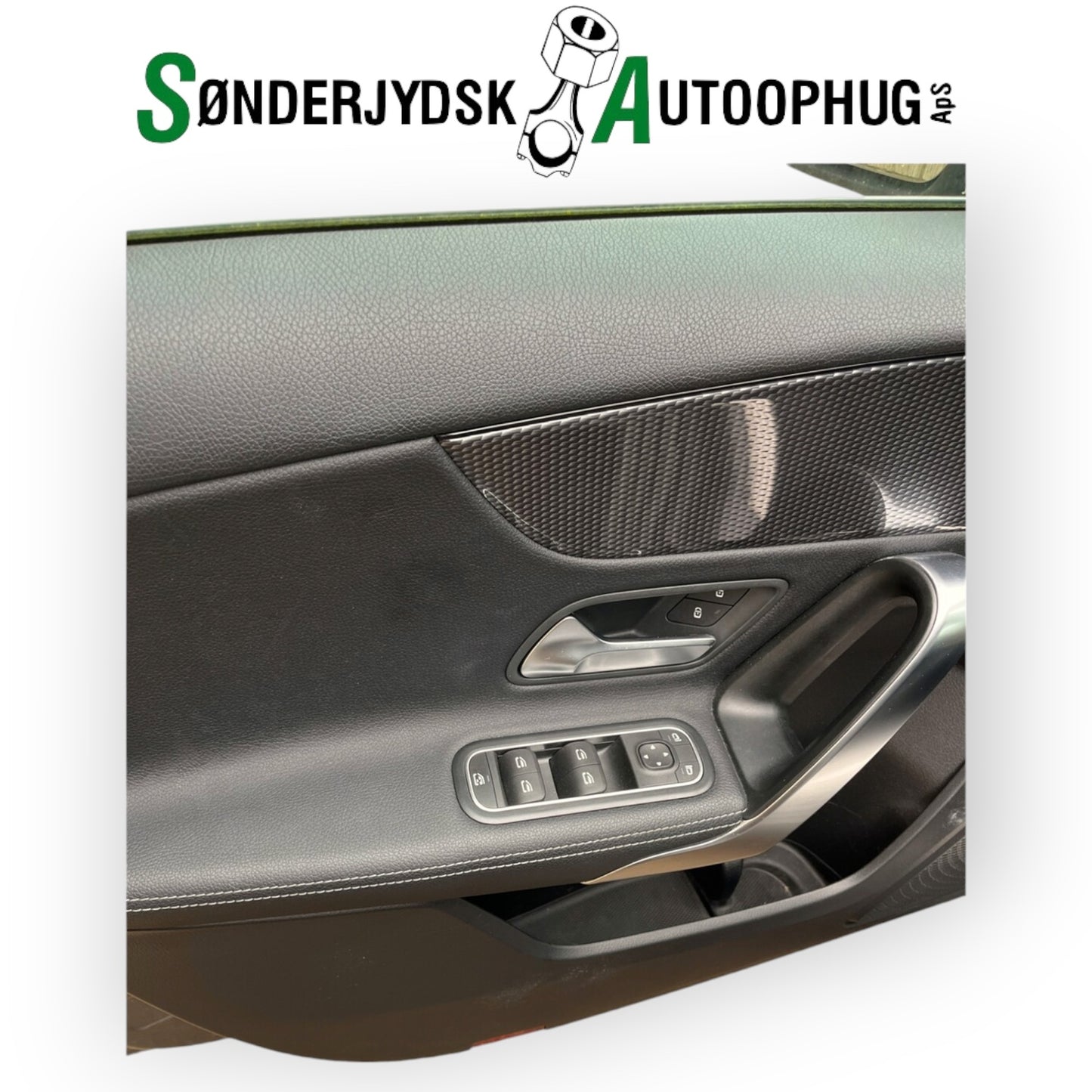 Mercedes-Benz A-W177 Pluk-Selv-Bil Med OEM Nr. Ophugger Fra Mercedes-Benz Ophugger