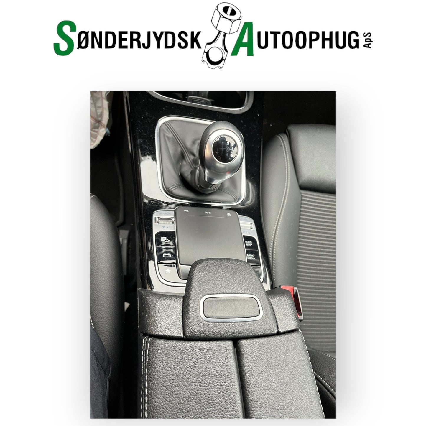 Mercedes-Benz A-W177 Pluk-Selv-Bil Med OEM Nr. Ophugger Fra Mercedes-Benz Ophugger