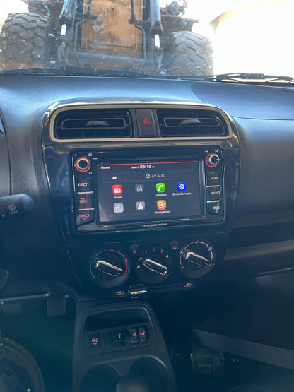 Mitsubishi Space Star Pluk-Selv-Bil Med OEM Nr. Ophugger Fra Mitsubishi Ophugger