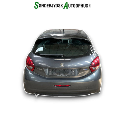 Peugeot 208 Pluk-Selv-Bil Med OEM Nr. Ophugger Fra Peugeot Ophugger