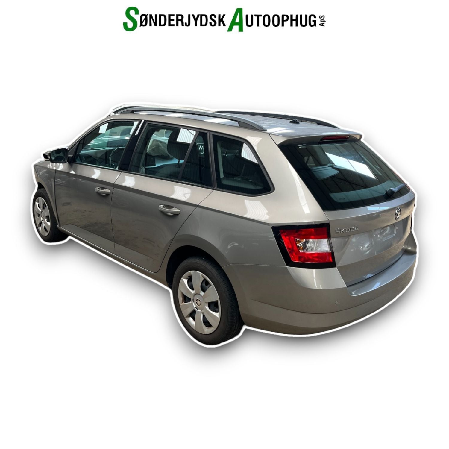 Skoda Fabia Pluk-Selv-Bil Med OEM Nr. Ophugger Fra Skoda Ophugger