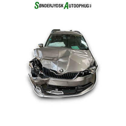 Skoda Fabia Pluk-Selv-Bil Med OEM Nr. Ophugger Fra Skoda Ophugger