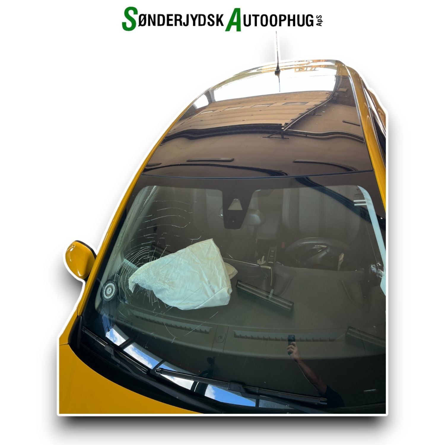 Peugeot 208 Pluk-Selv-Bil Med OEM Nr. Ophugger Fra Peugeot Ophugger