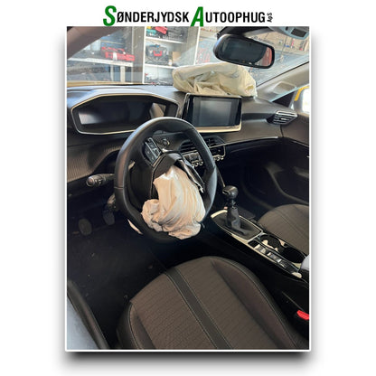 Peugeot 208 Pluk-Selv-Bil Med OEM Nr. Ophugger Fra Peugeot Ophugger