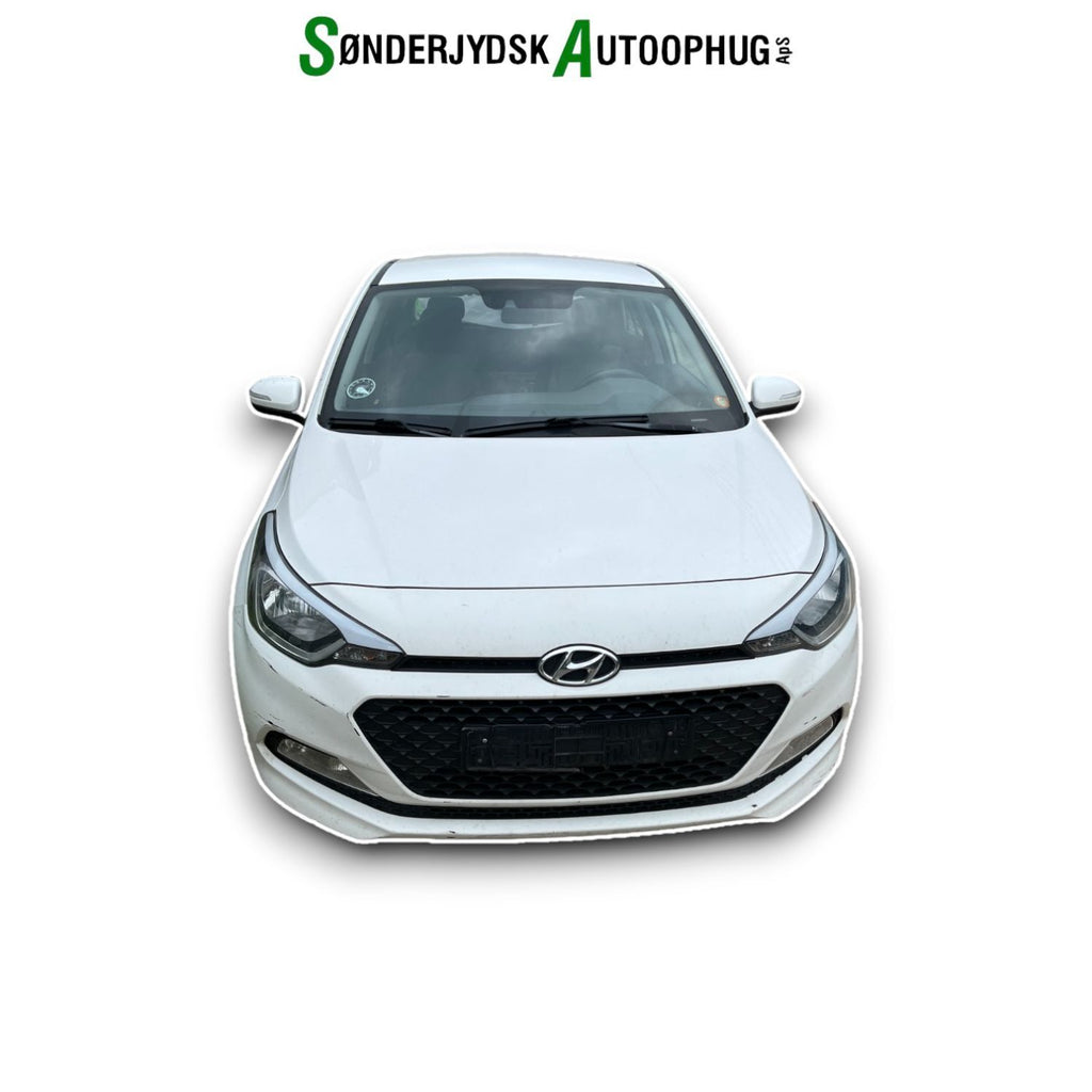 Hyundai I20 Nl Pluk-Selv-Bil Med OEM Nr. Ophugger Fra Hyundai Ophugger