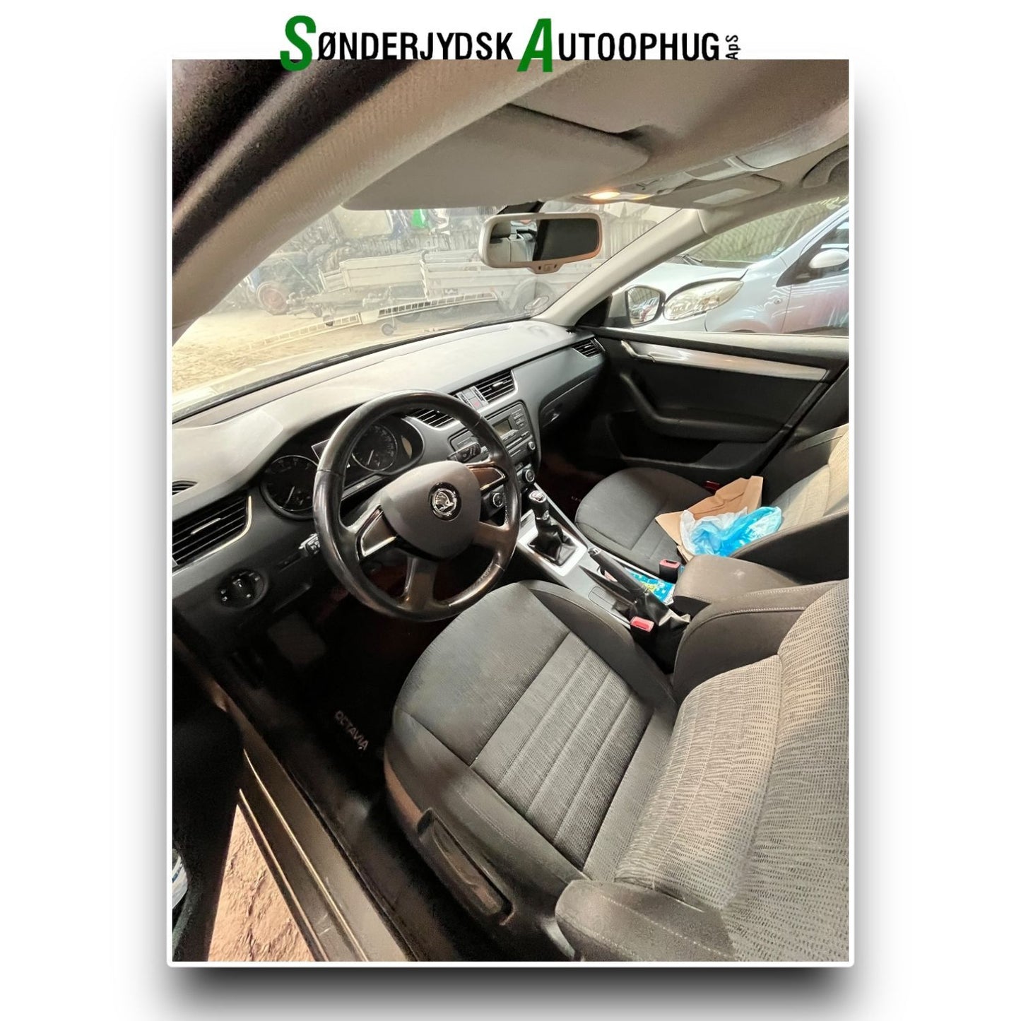 Skoda Octavia Pluk-Selv-Bil Med OEM Nr. Ophugger Fra Skoda Ophugger