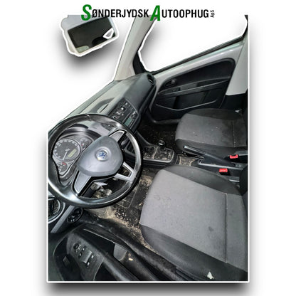 VW UP Pluk-Selv-Bil Med OEM Nr. Ophugger Fra VW Ophugger