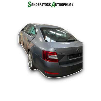 Skoda Octavia Pluk-Selv-Bil Med OEM Nr. Ophugger Fra Skoda Ophugger