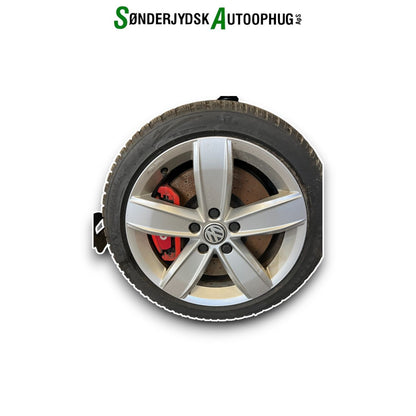 VW Golf 7 AU Pluk-Selv-Bil Med OEM Nr. GTIPERFORMANCE Fra VW Ophugger