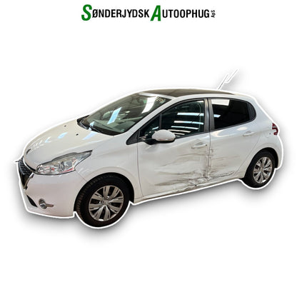 Peugeot 208 Pluk-Selv-Bil Med OEM Nr. Ophugger Fra Peugeot Ophugger