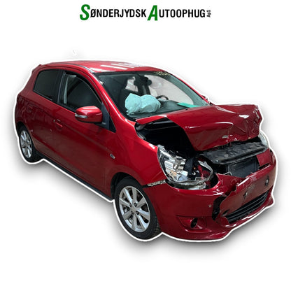 Mitsubishi Space Star Pluk-Selv-Bil Med OEM Nr. Ophugger Fra Mitsubishi Ophugger