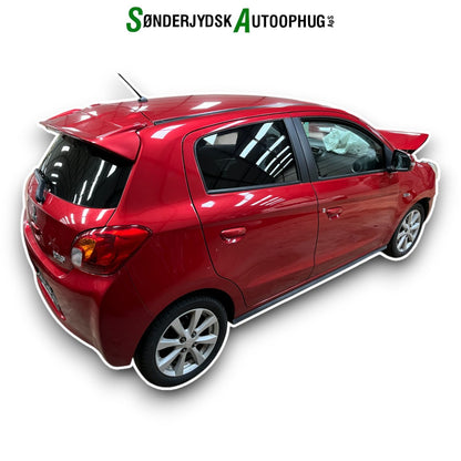 Mitsubishi Space Star Pluk-Selv-Bil Med OEM Nr. Ophugger Fra Mitsubishi Ophugger