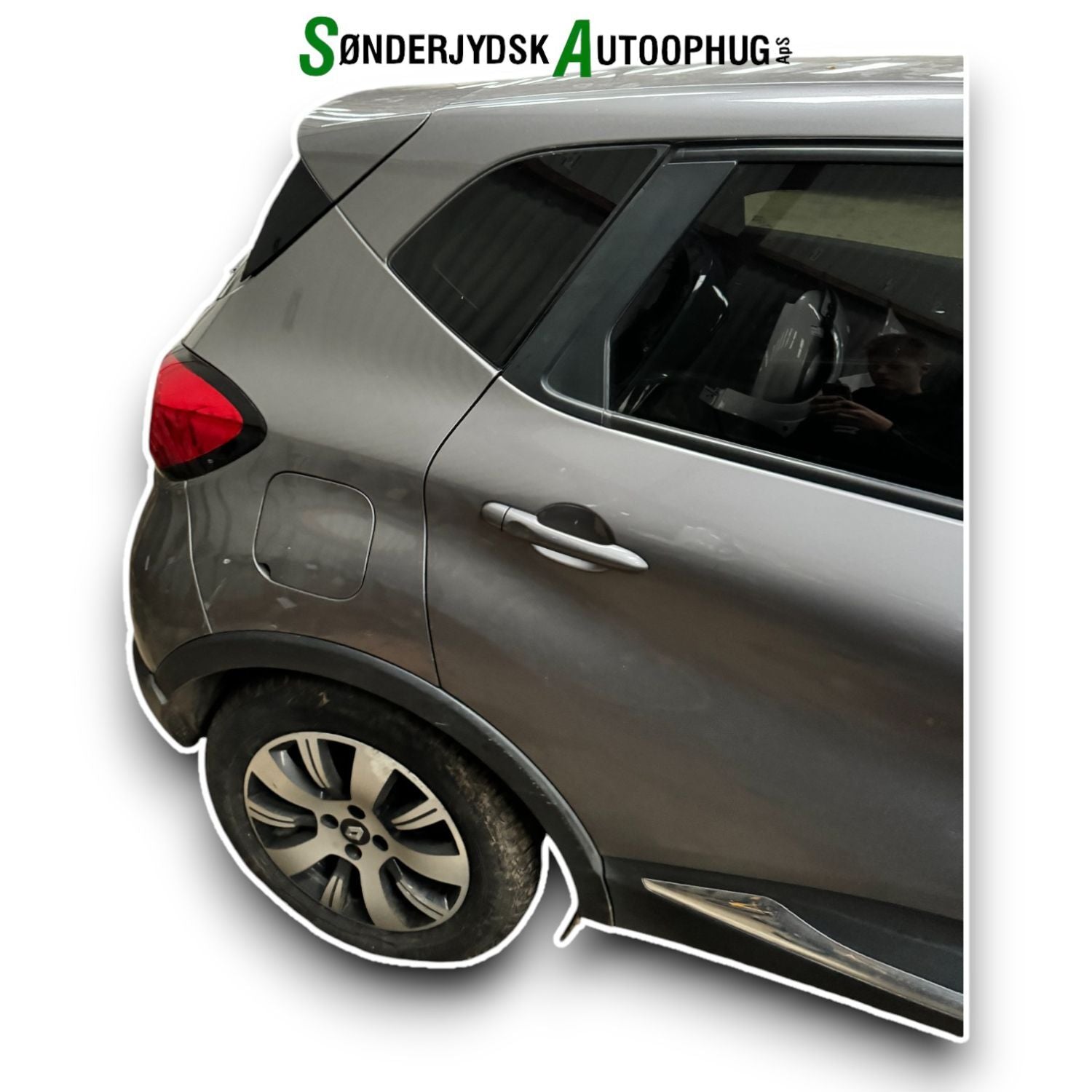 Renault Captur 1 Pluk-Selv-Bil Med OEM Nr. Ophugger Fra Renault Ophugger