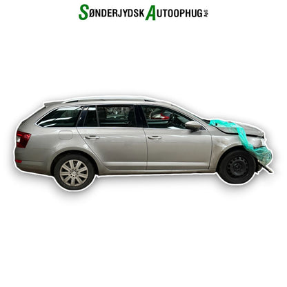 Skoda Octavia Pluk-Selv-Bil Med OEM Nr. Ophugger Fra Skoda Ophugger