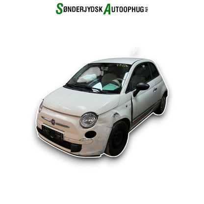 Fiat 500 Pluk-Selv-Bil Med OEM Nr. Ophugger Fra Fiat Ophugger