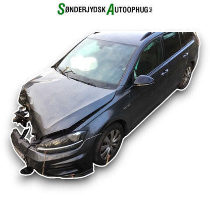 VW Golf 7 AU Pluk-Selv-Bil Med OEM Nr. Ophugger Fra VW Ophugger