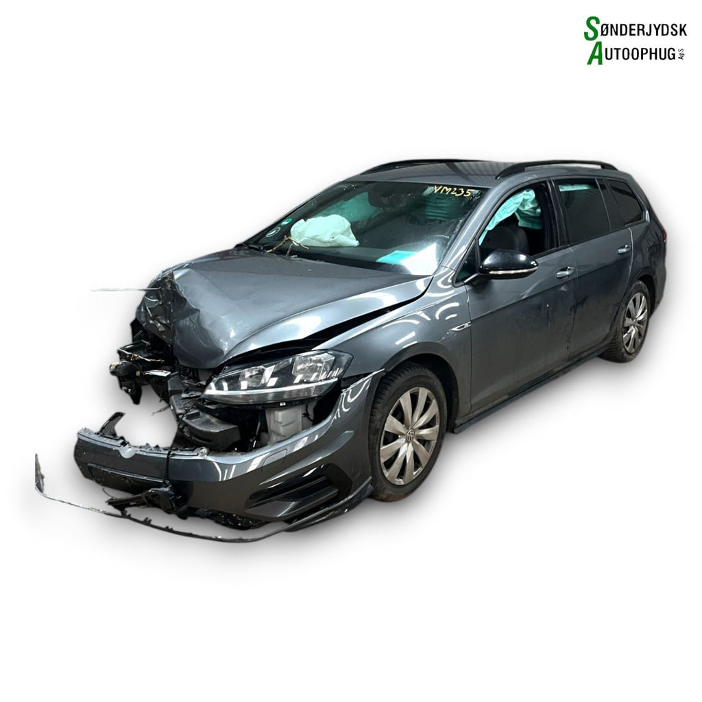 VW Golf 7 Au Pluk-Selv-Bil Med OEM Nr. Ophugger Fra VW Ophugger