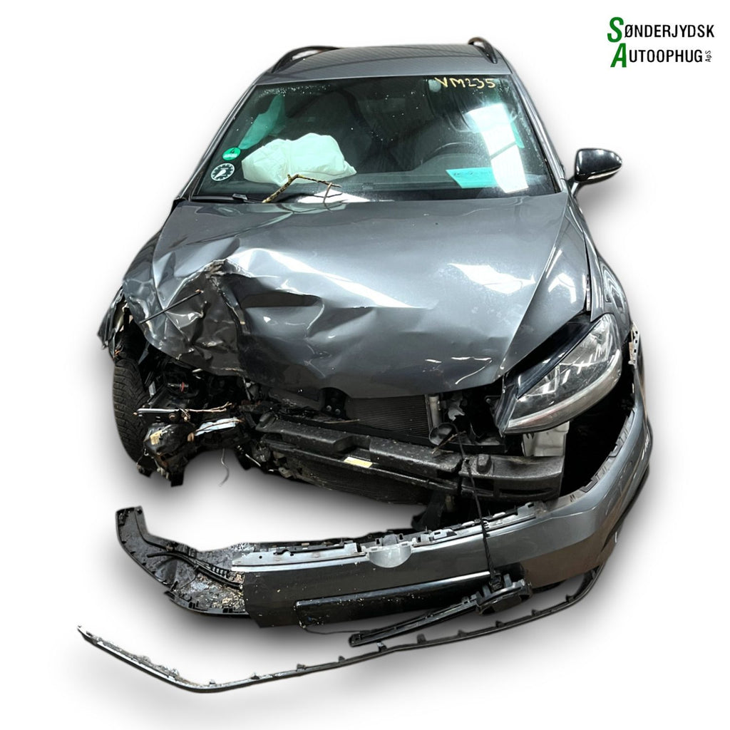 VW Golf 7 Au Pluk-Selv-Bil Med OEM Nr. Ophugger Fra VW Ophugger
