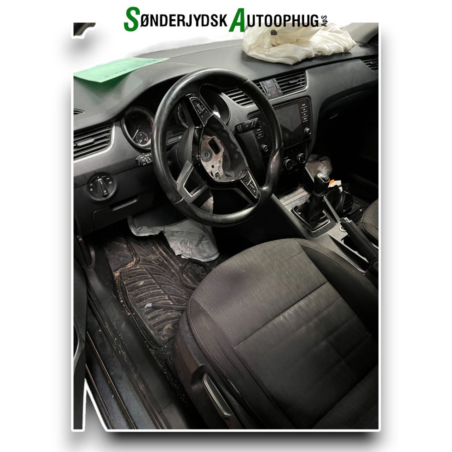 Skoda Octavia Pluk-Selv-Bil Med OEM Nr. Ophugger Fra Skoda Ophugger