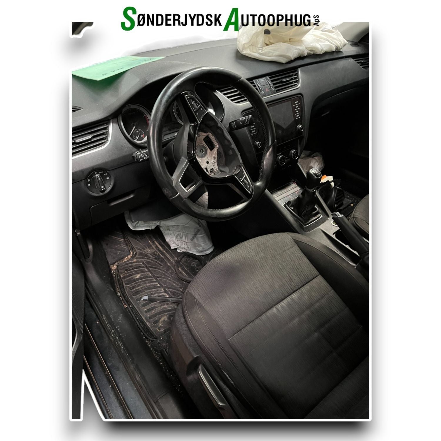 Skoda Octavia Pluk-Selv-Bil Med OEM Nr. Ophugger Fra Skoda Ophugger